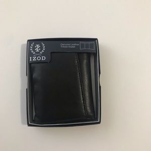 NIB Izod trifold wallet black genuine leather